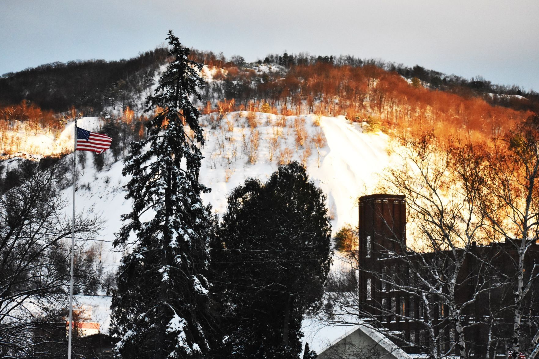Glean Burn snowrise